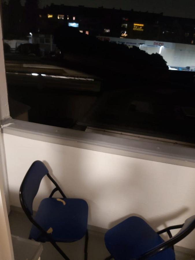 1 Zimmerwohnung Mit Kueche, Balkon Und Badezimmer In Duesseldorf Apartmen Buitenkant foto