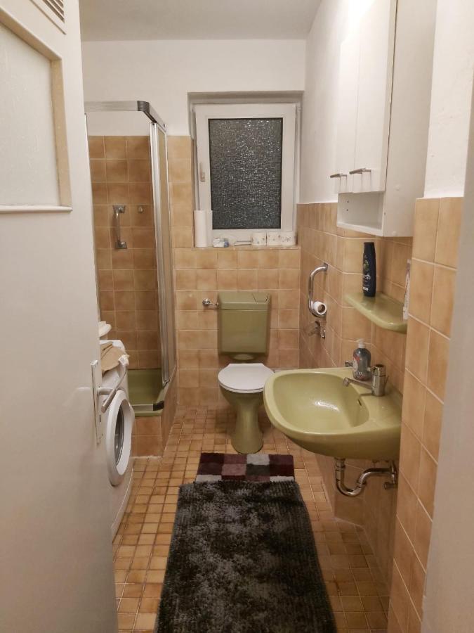 1 Zimmerwohnung Mit Kueche, Balkon Und Badezimmer In Duesseldorf Apartmen Buitenkant foto